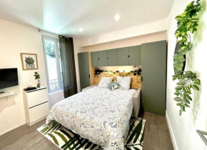 Studio verdoyant avec extérieur